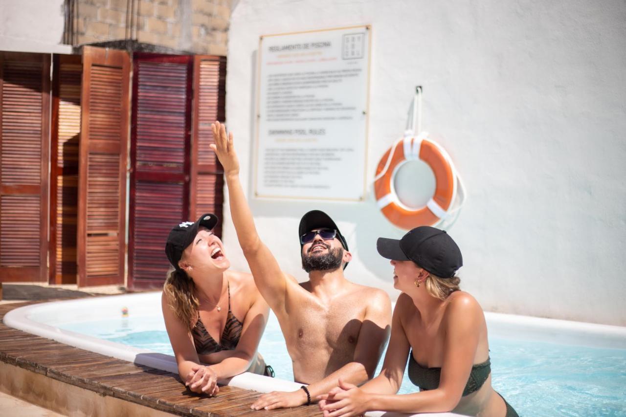 Soy Local Cancun Bagian luar foto